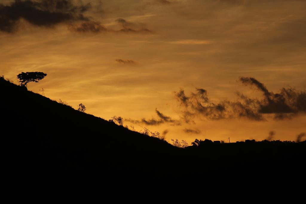 Pousada Sitio Do Sossego Monte Alegre do Sul Eksteriør bilde